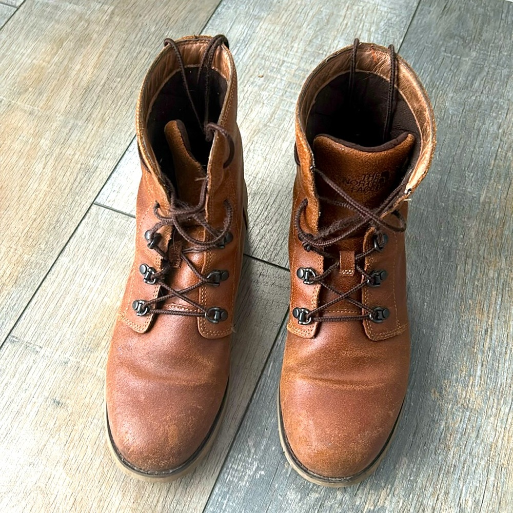The North Face Boots, brown size 8